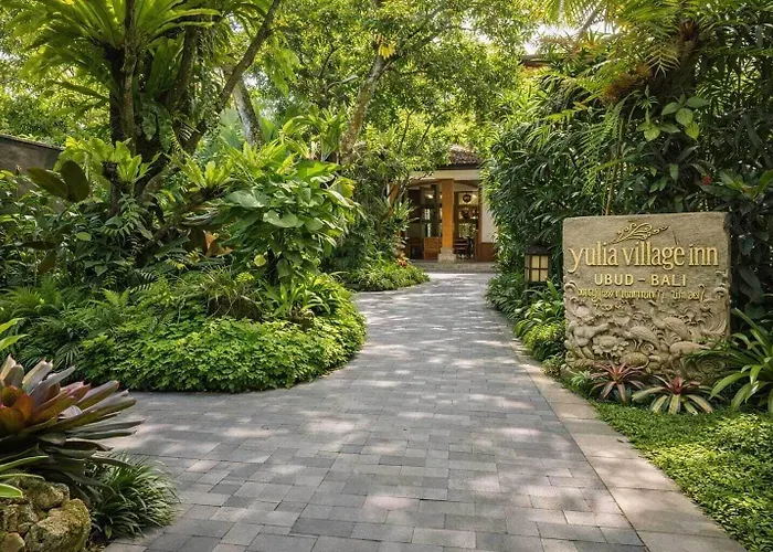 Yulia Village Hotel Ubud (Bali)