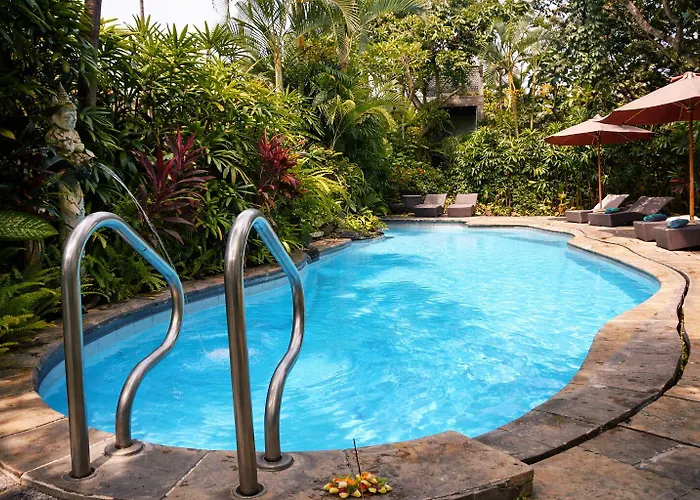 Hotel Yulia Village 3*